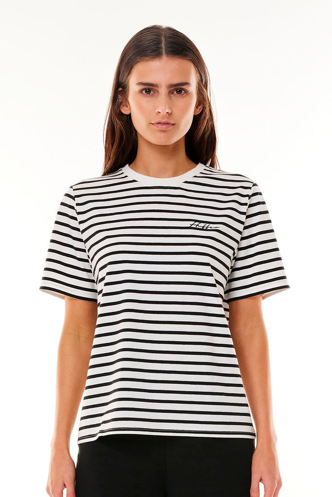 HUFFER Oui Oui Wms Classic Tee Black Chalk