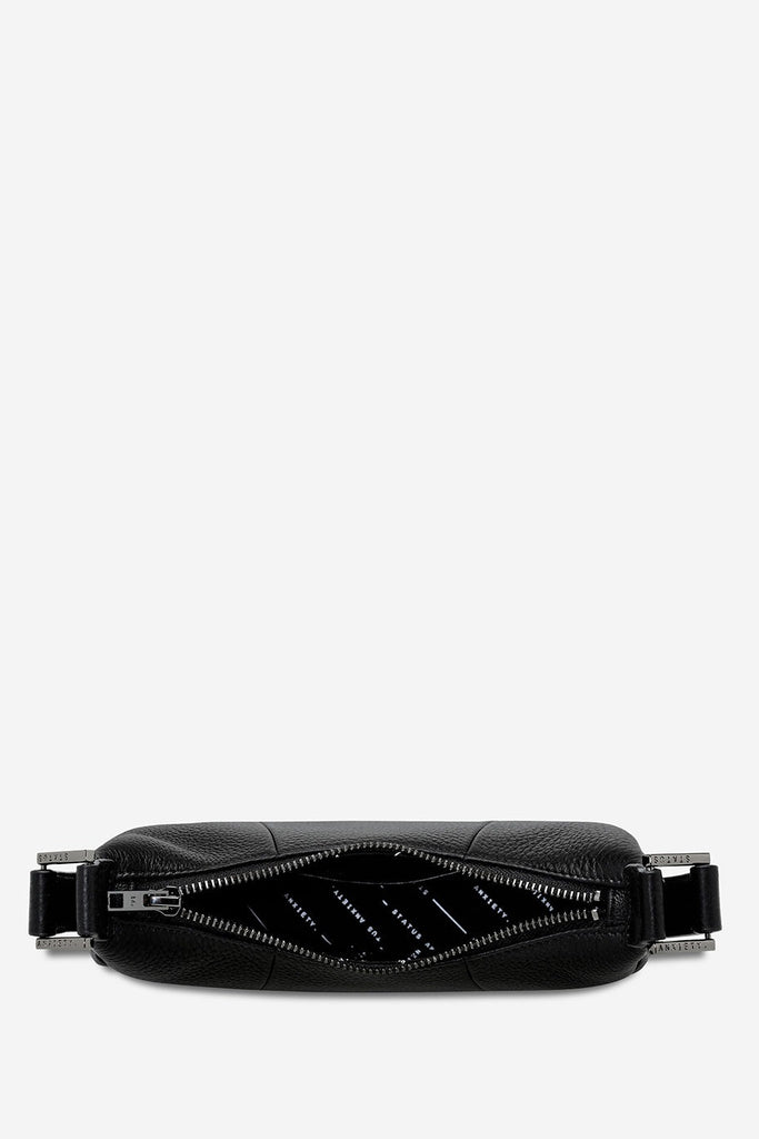 STATUS ANXIETY Solus Black