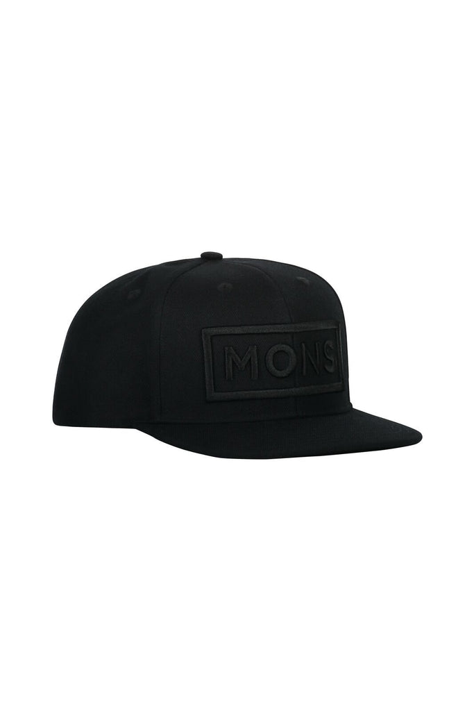 MONS ROYALE Unisex Wool Connor Cap Black front Angle