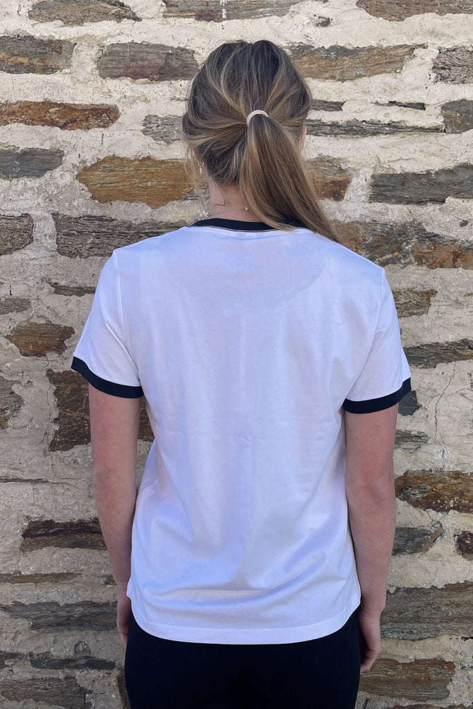 BASE Wanaka Wms Tee White Navy